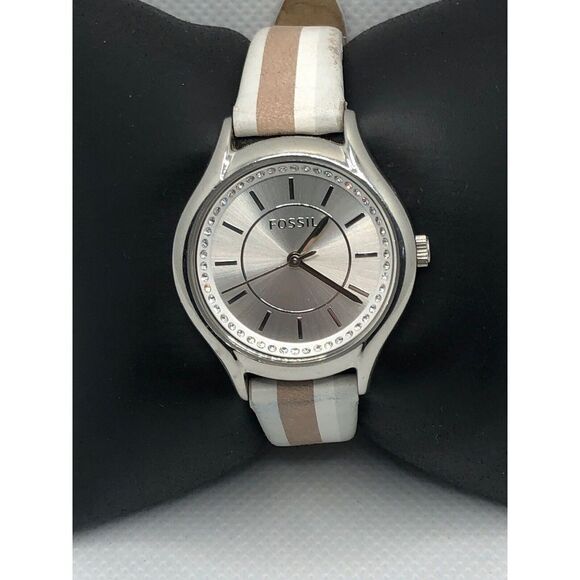 Fossil BQ1590IE Women's Leather Analog Silver Dial Quartz Genuine Watch HO340 - Picture 1 of 9